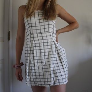 Forever 21 Black and White Dress